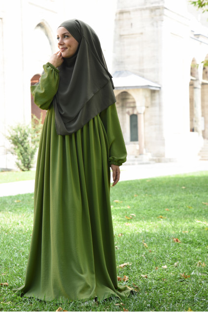 Tesettür Elbise / Ferace Pileli Fermuarlı Kloş Yeşil