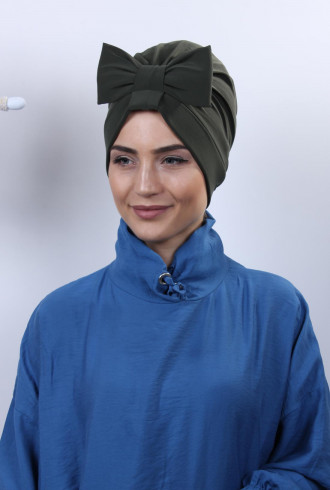 Fiyonklu Çift Taraflı Bone Haki Yeşili Fiyonklu Çift Taraflı Bone Haki Yeşili