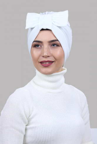Fiyonklu Çift Taraflı Bone Beyaz Fiyonklu Çift Taraflı Bone Beyaz