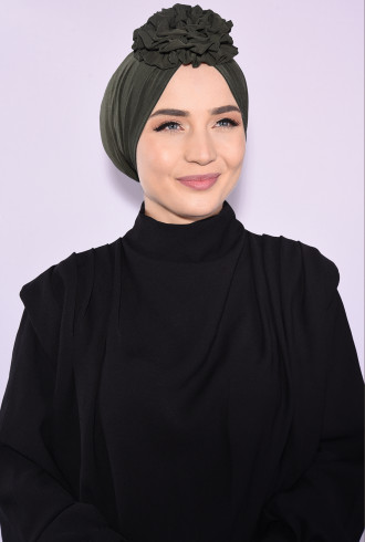 Çift Taraflı Güllü Büzgülü Bone Haki Yeşili Çift Taraflı Güllü Büzgülü Bone Haki Yeşili