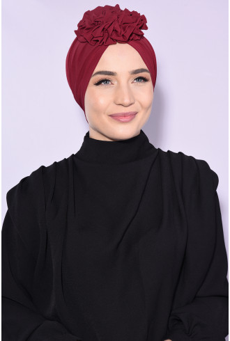 Güllü Büzgülü Çift Taraflı Bone Kırmızı Güllü Büzgülü Çift Taraflı Bone Kırmızı