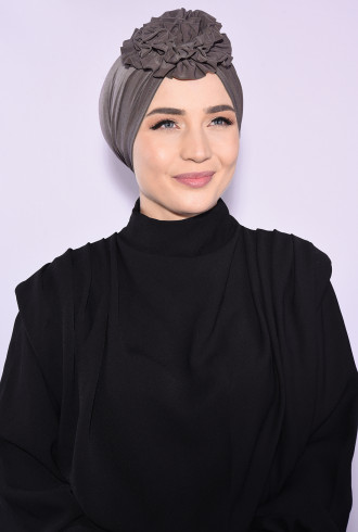 Güllü Büzgülü Çift Taraflı Bone Vizon Güllü Büzgülü Çift Taraflı Bone Vizon