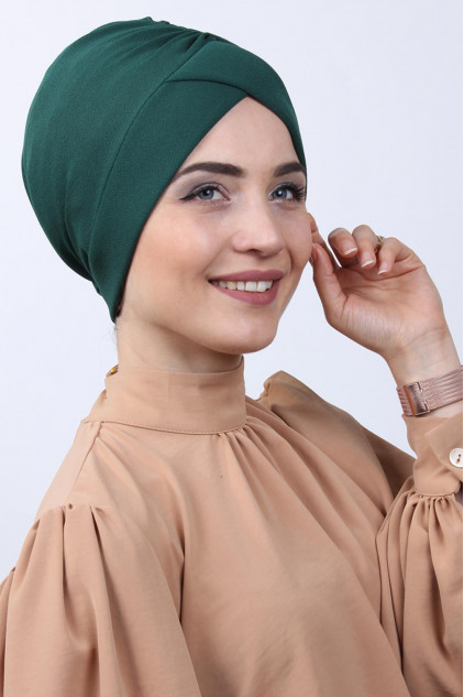 Tokalı Çift Taraflı Bone Zümrüt Yeşili Tokalı Çift Taraflı Bone Zümrüt Yeşili